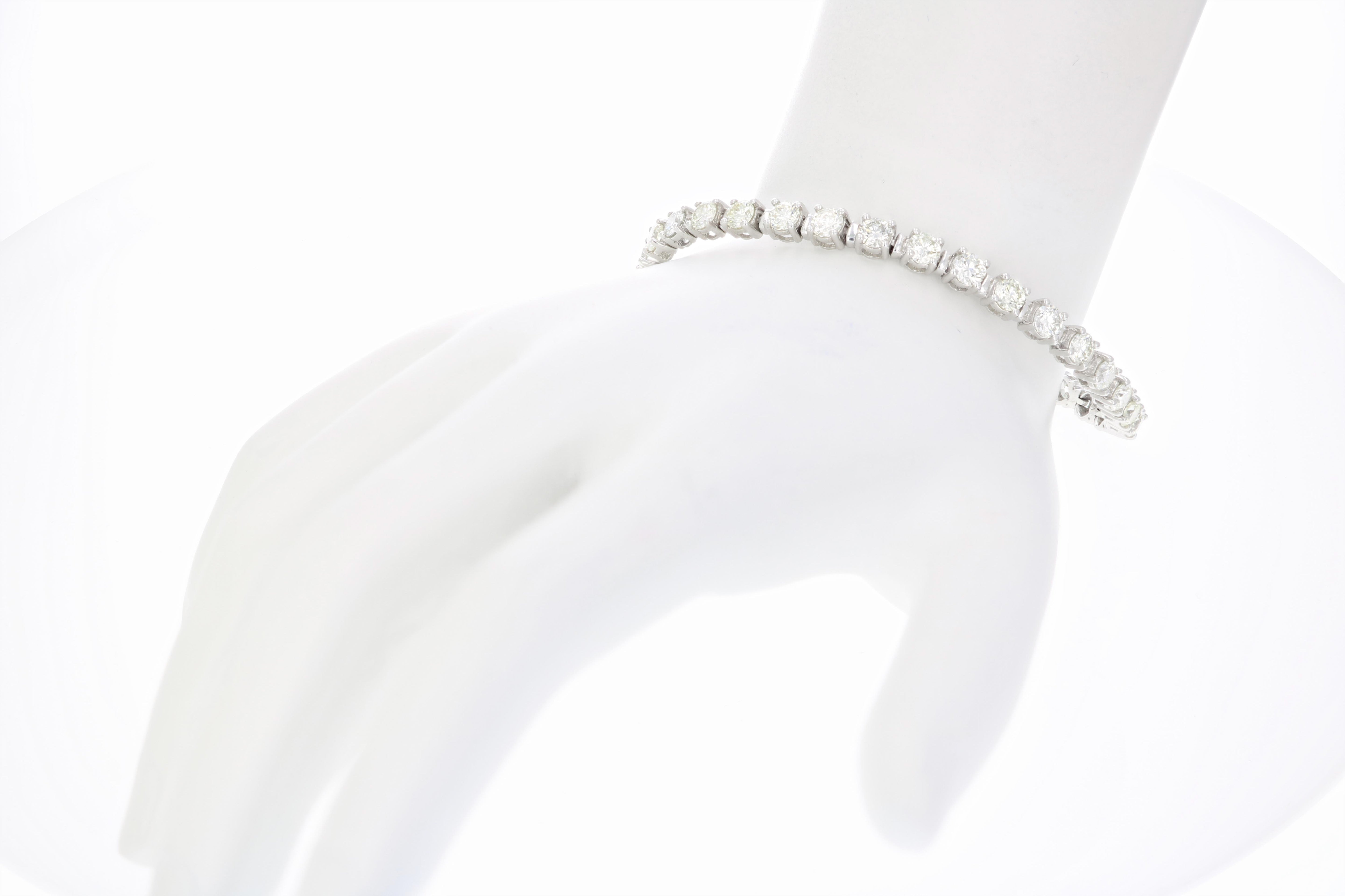 Prong Link Diamond Tennis Bracelet