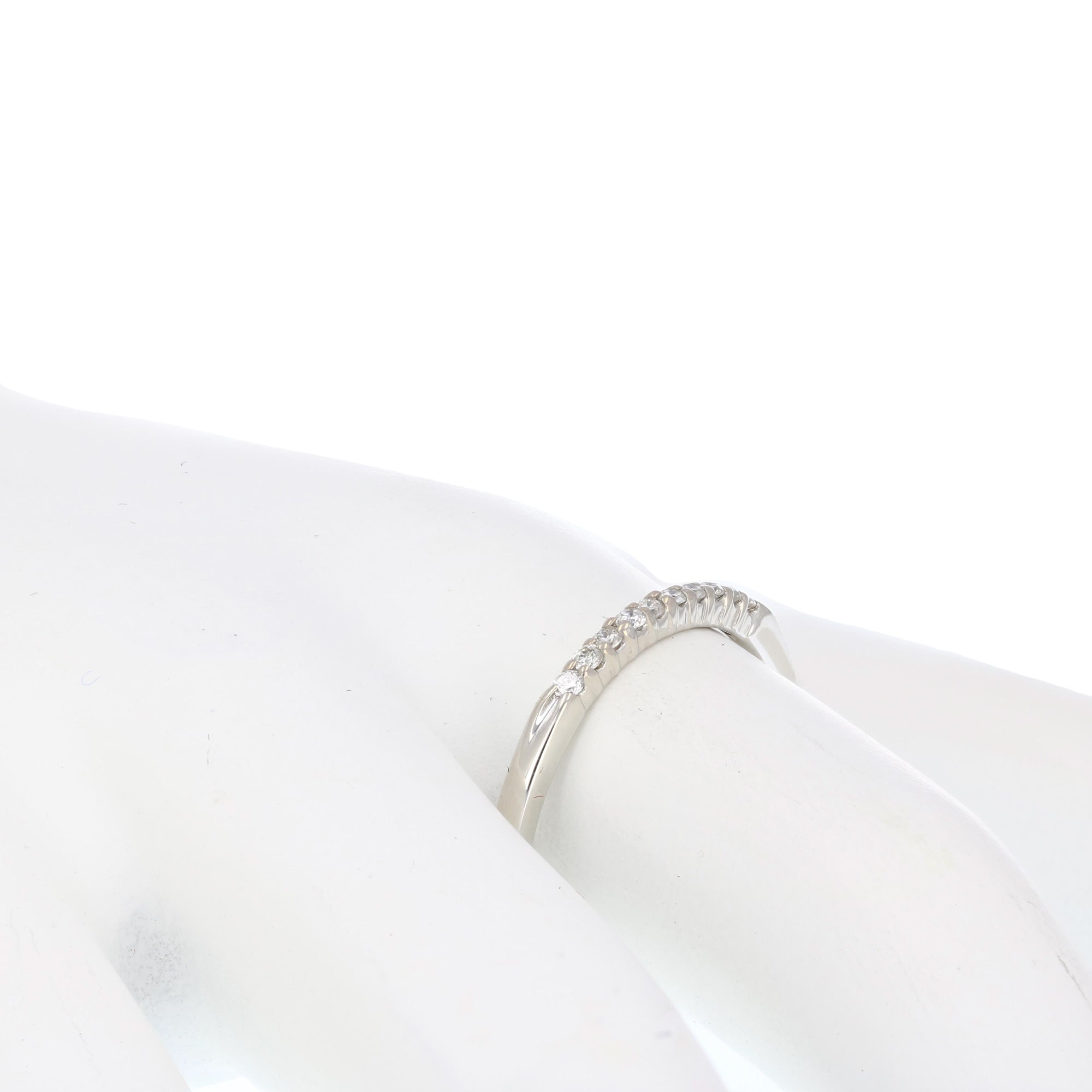 10 Stone Petite Diamond Band