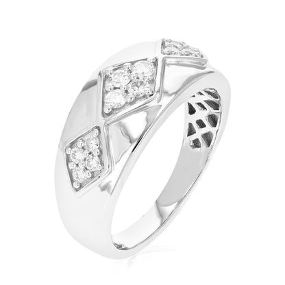 Three Cluster Diamond Wedding Band