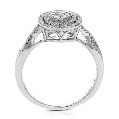 Diamond Round Halo Twisted Ring