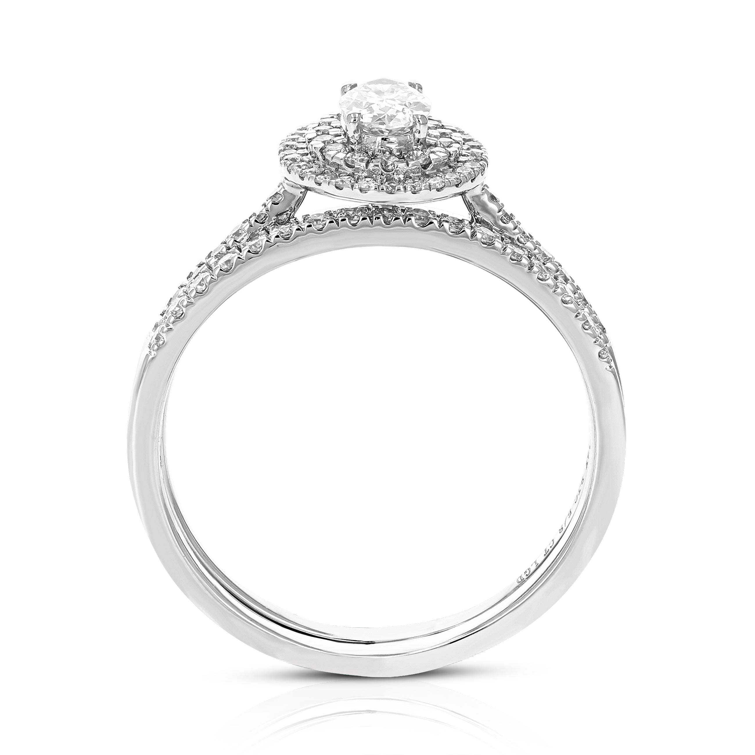 Oval Halo Diamond Bridal Set