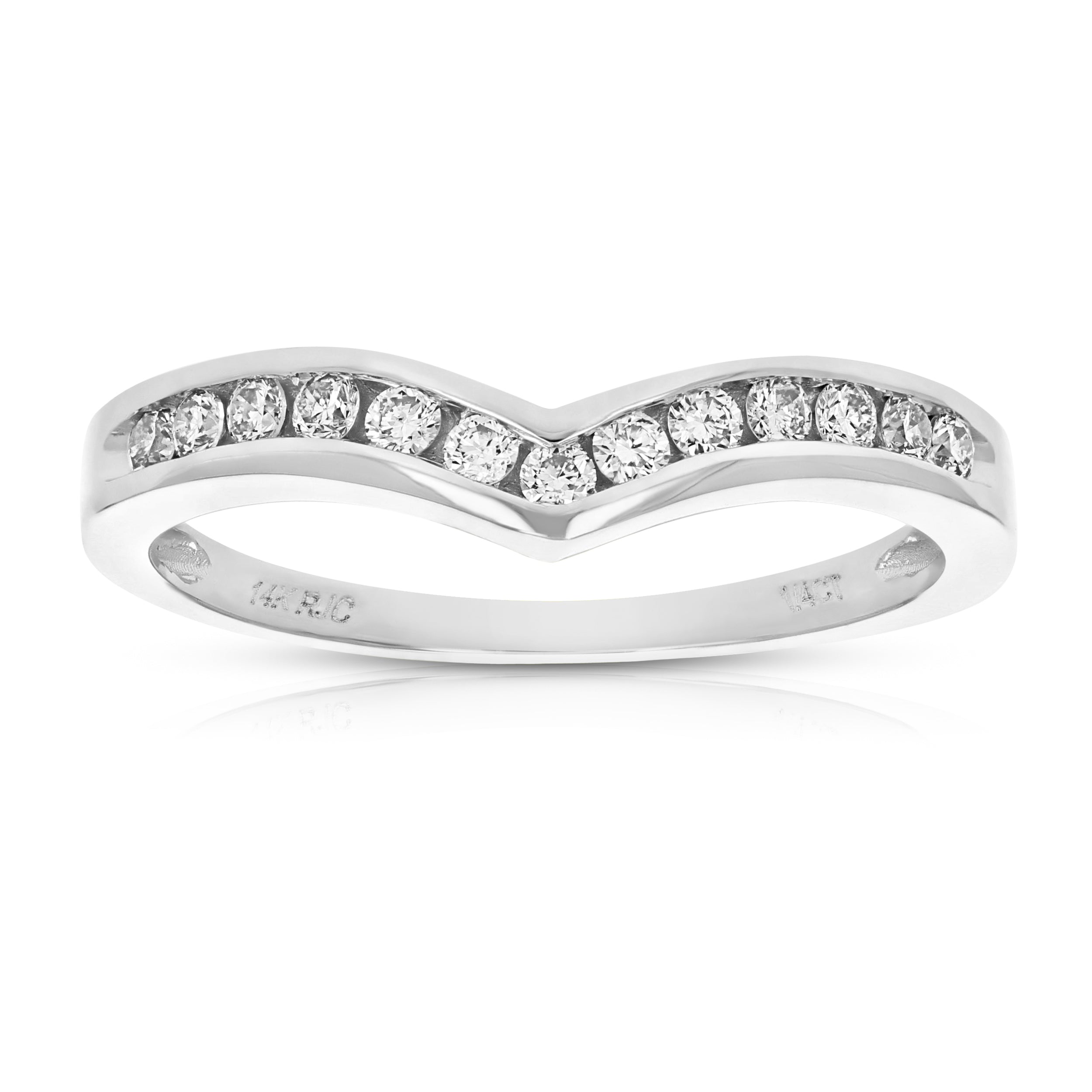 1/4 cttw to 1/2 cttw V-Shape Diamond Wedding Ring in 14k Gold